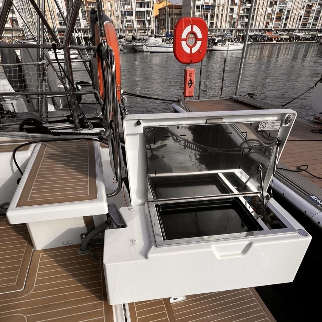 2023 Beneteau 52 
