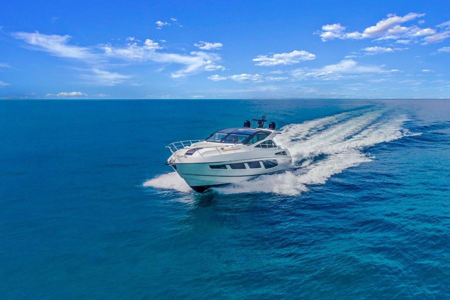 2017 Sunseeker Predator 68