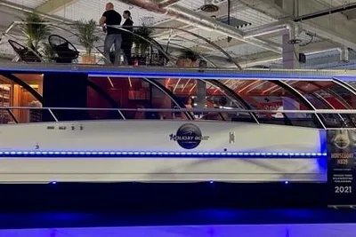 2025 Houseboat Holiday HB 39 Elektrisch En Hybride Sauna