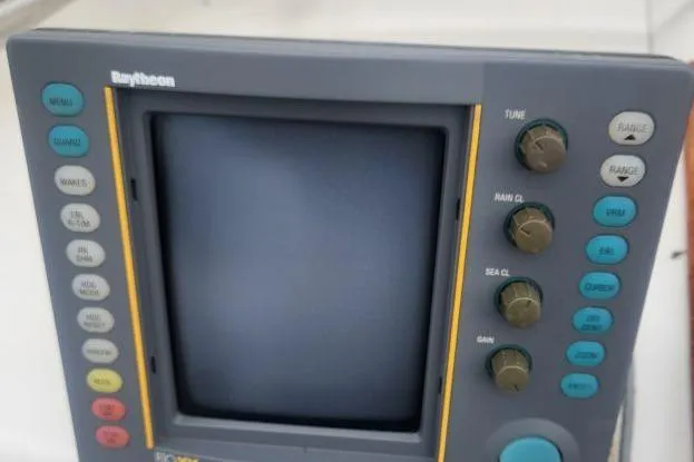  Yacht Photos Pics Raytheon marine radar display on 1995 Beneteau Oceanis 44 CC sailboat.