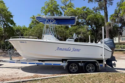 Edgewater 205CC