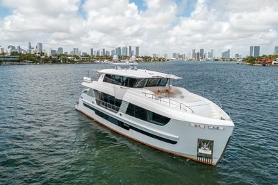Yacht