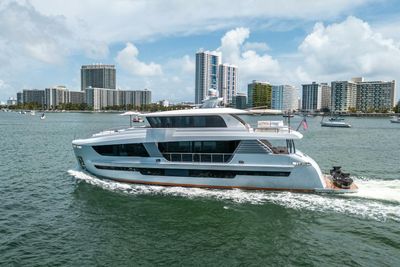 Yacht