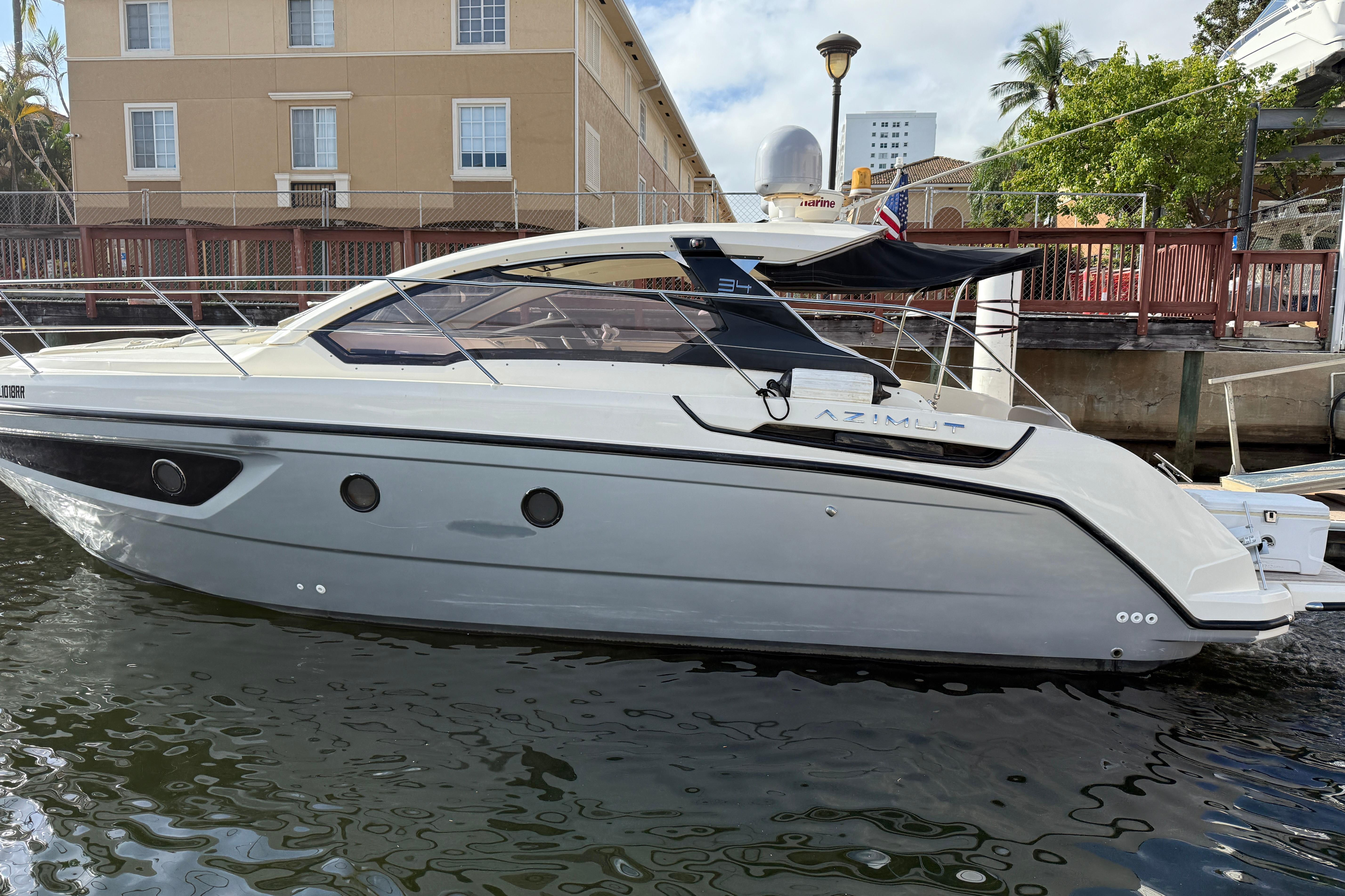 Azimut Atlantis 34