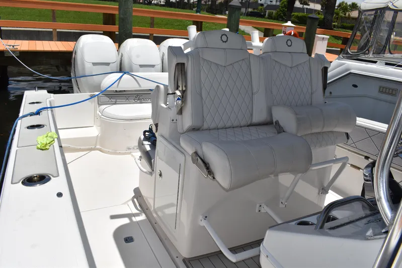 Harry's Dream Yacht Photos Pics 2005 Fountain 38 Sportfish CC Tournament boat with luxurious seating and powerful engines.