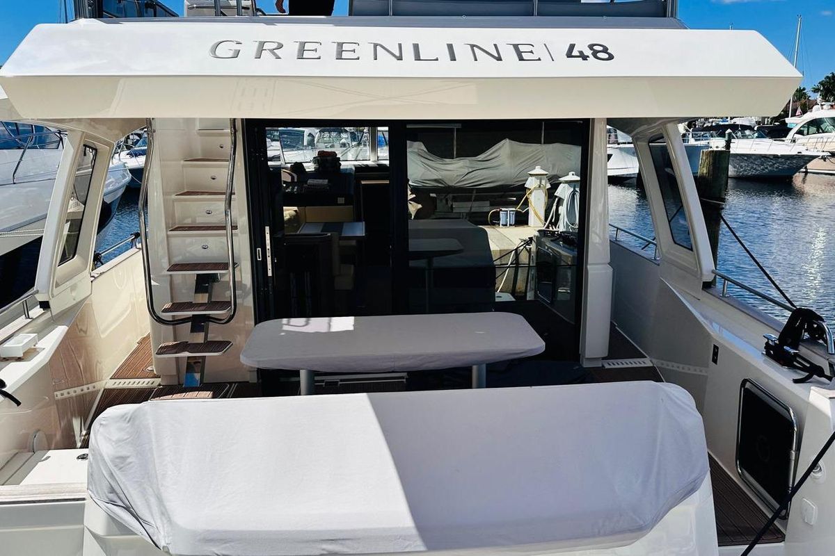 2024 Greenline 48 