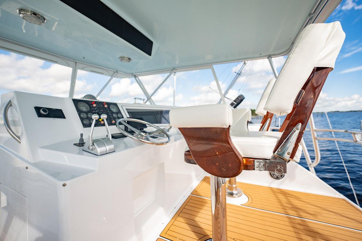 2000 Viking 50 