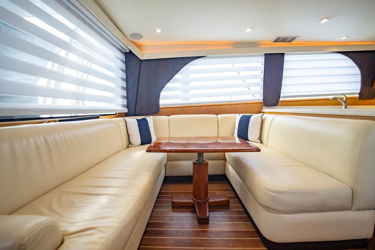2000 Viking 50 