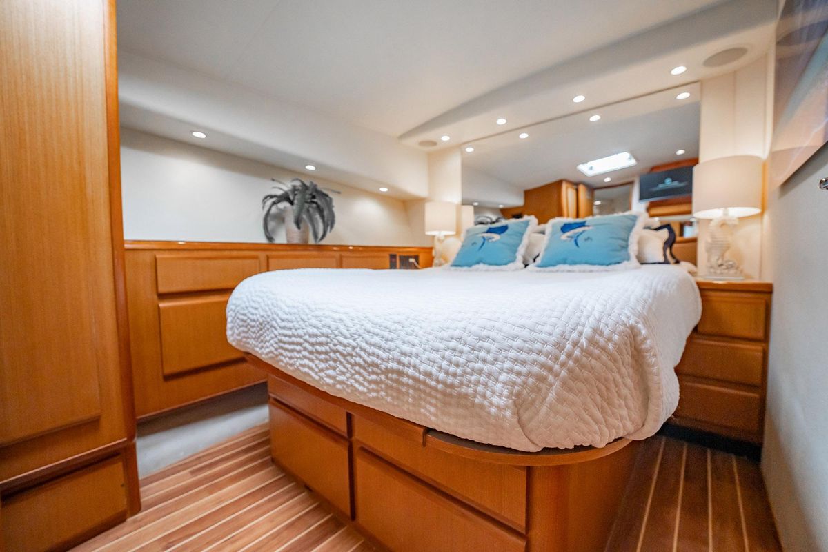 2000 Viking 50 