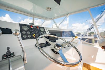 Yacht