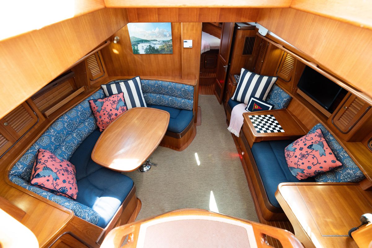 2002 Passport 47 
