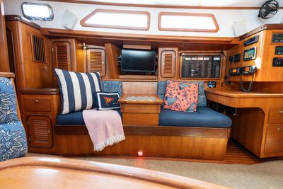 Yacht