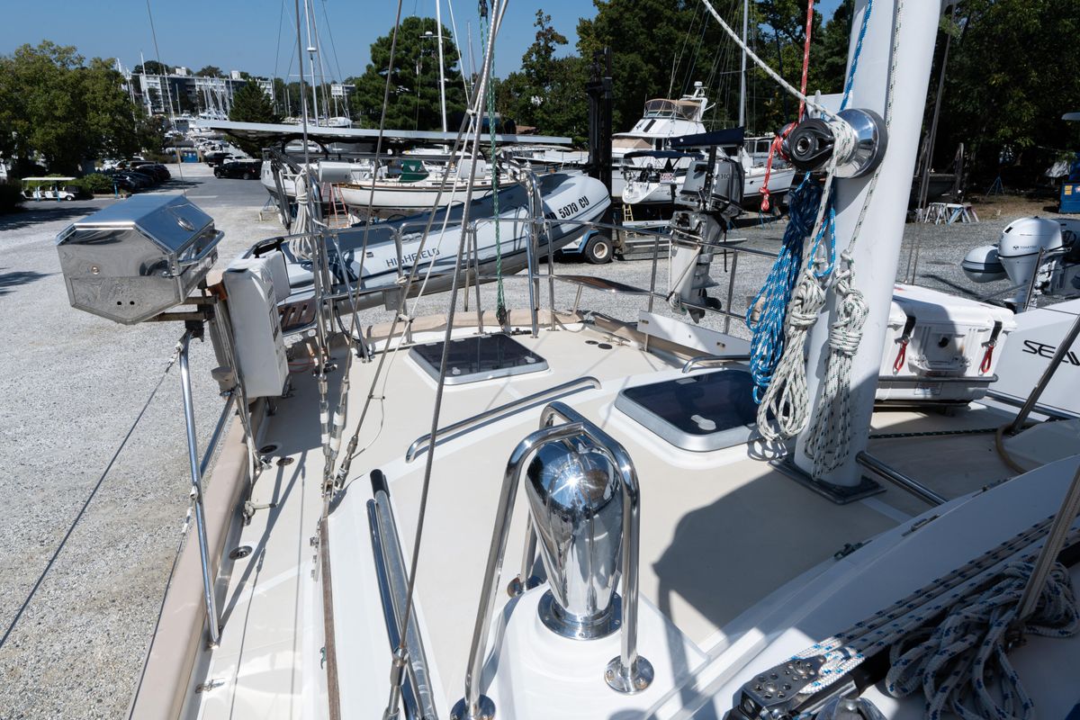 2002 Passport 47 