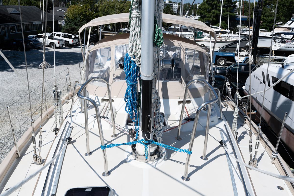 2002 Passport 47 