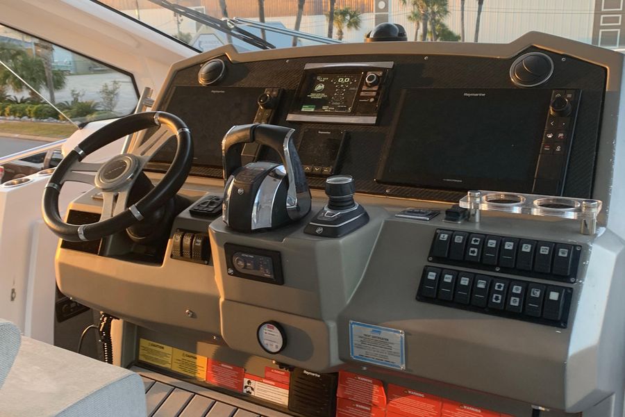 2020 Azimut Verve 40