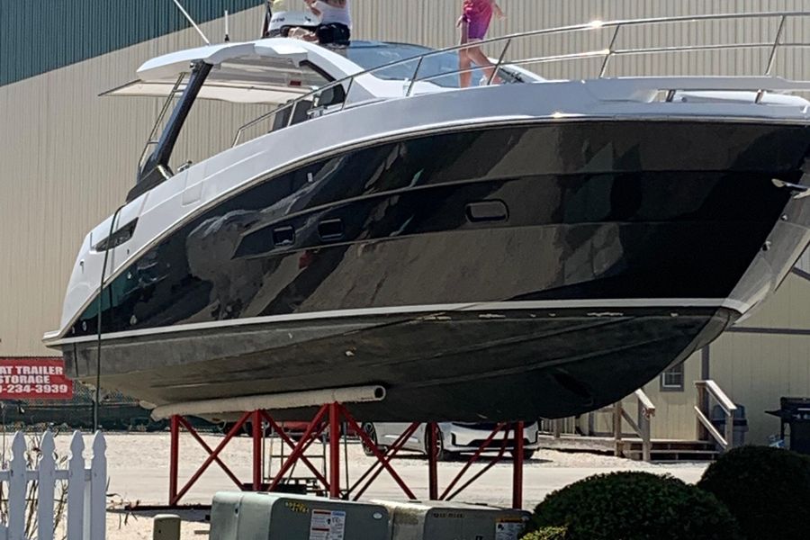 2020 Azimut Verve 40