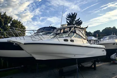 Boston Whaler 28 HT Conquest
