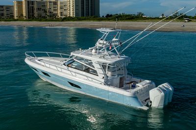 Yacht