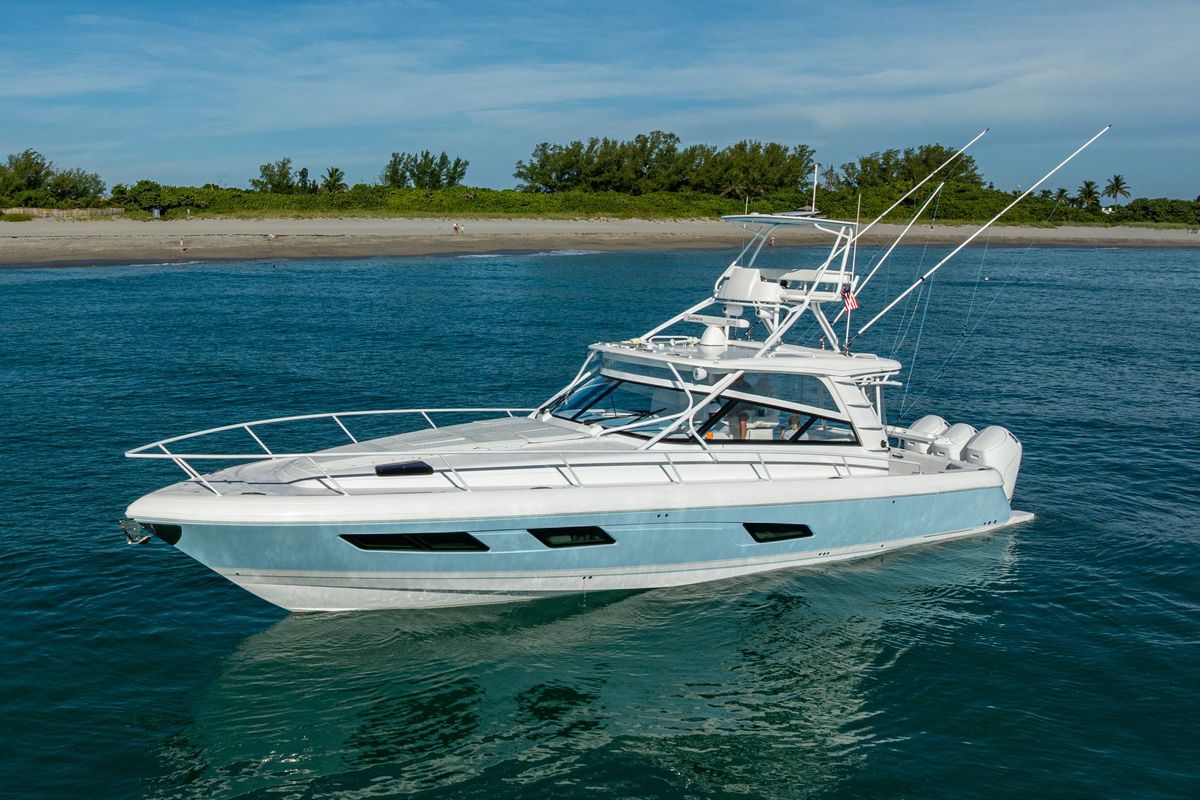 2023 Intrepid 47 