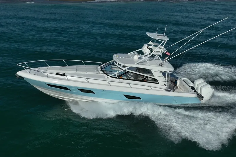 Rising Tide Yacht Photos Pics 