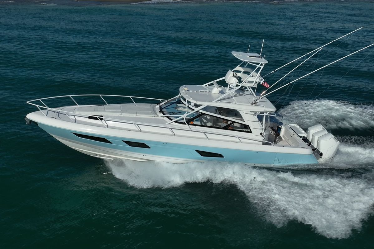 2023 Intrepid 47 