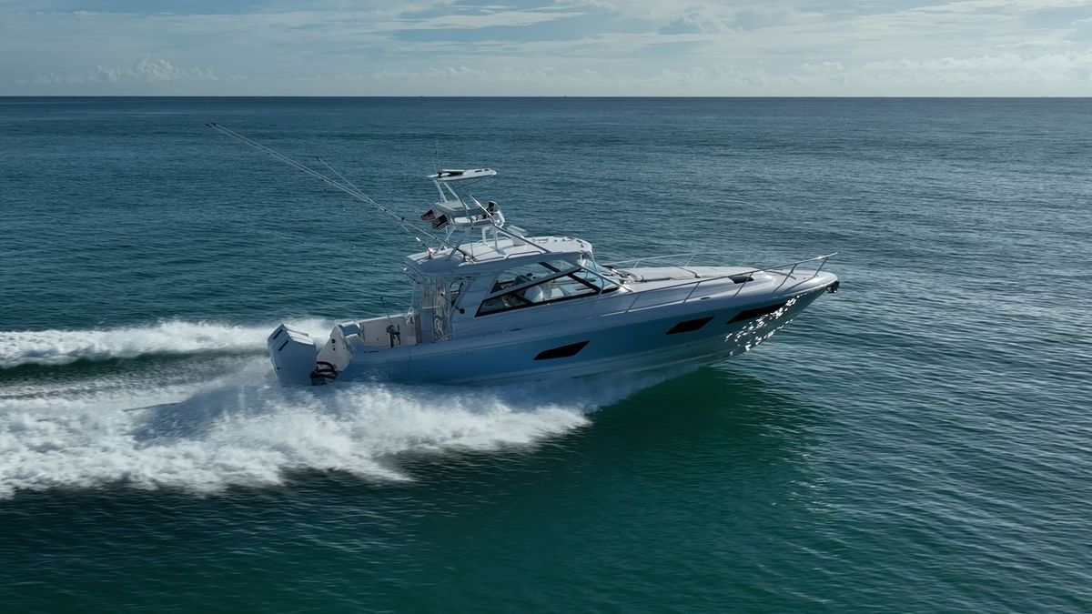 2023 Intrepid 47 
