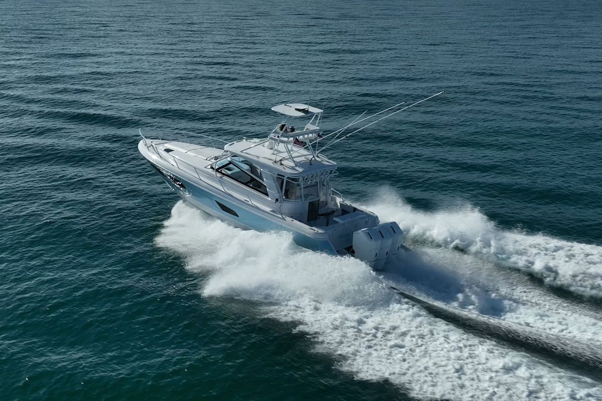 2023 Intrepid 47 