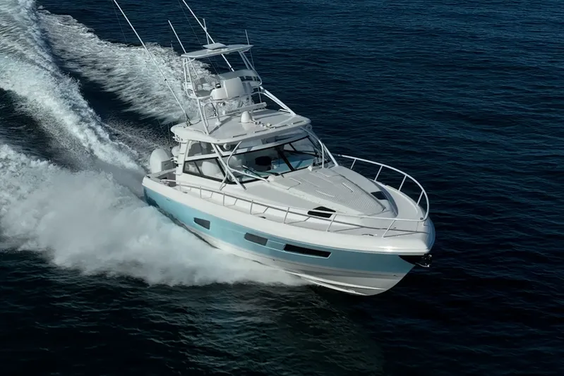 Rising Tide Yacht Photos Pics 