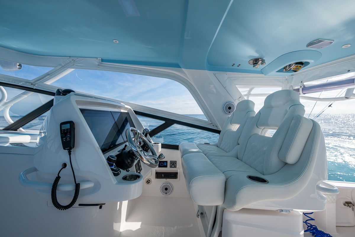 2023 Intrepid 47 