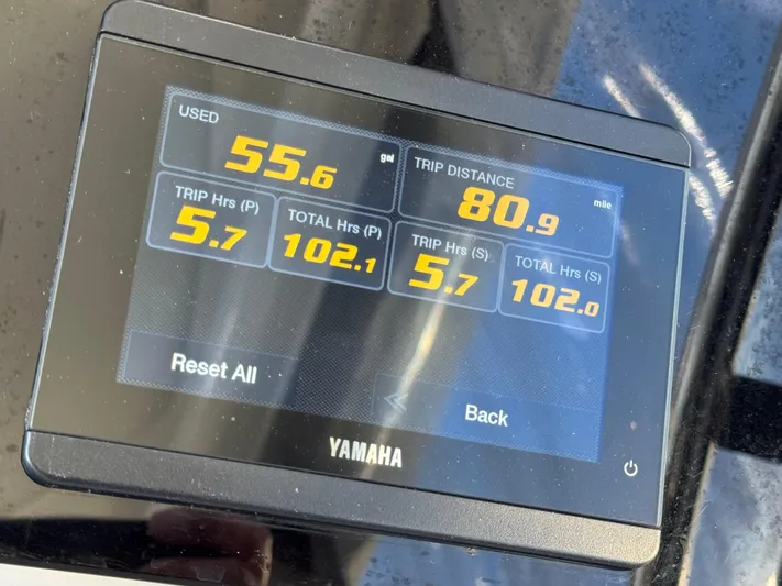 Make It Happen Yacht Photos Pics Yamaha display showing trip data on Jeanneau Leader 9.0 WA, 2022 model.
