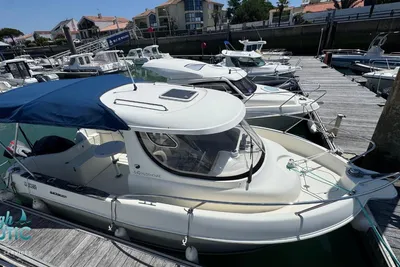 2012 Quicksilver 640 Pilothouse