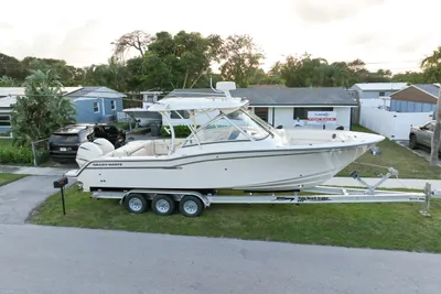 Grady-White Freedom 325