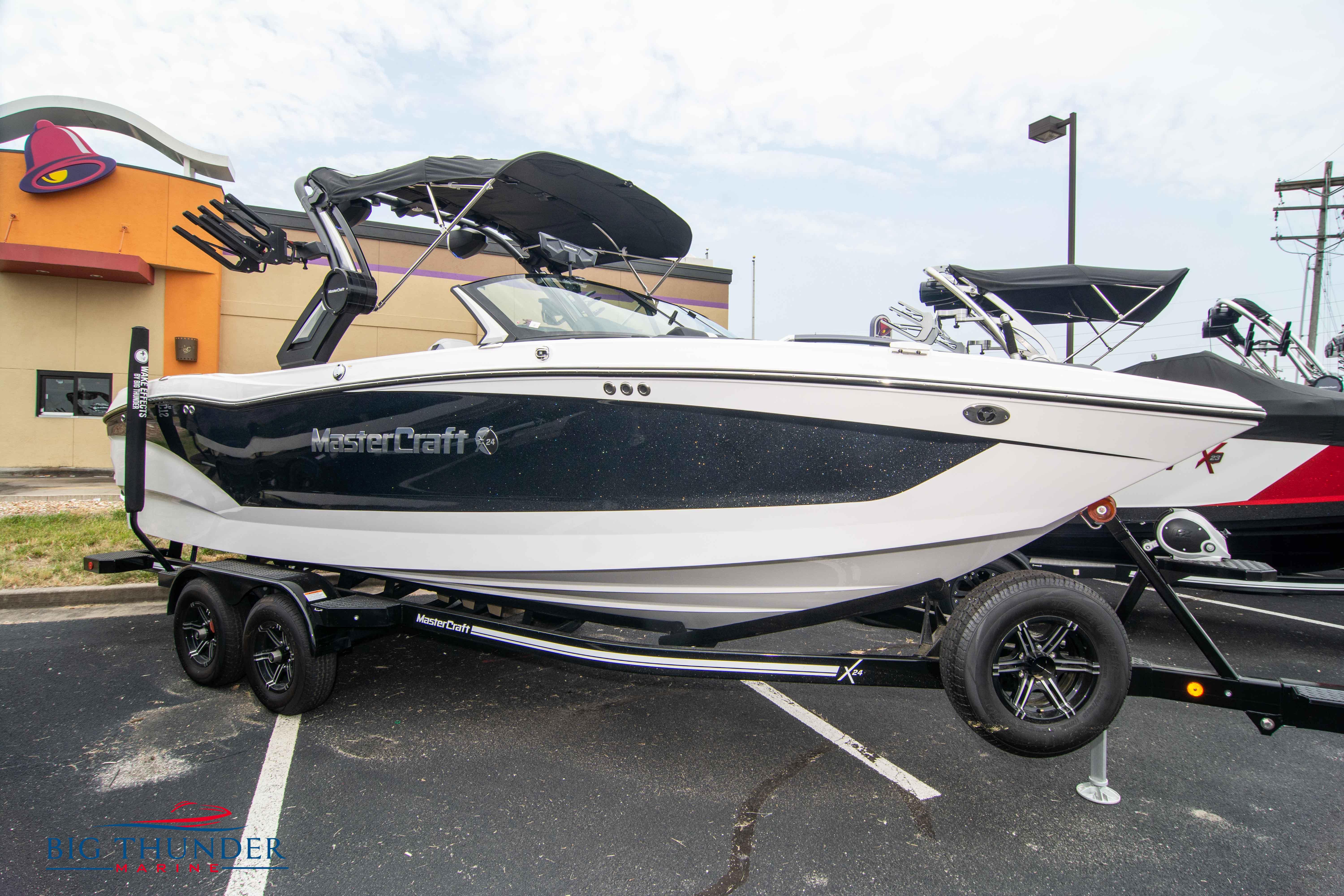 2023 MasterCraft X24 Waterskiboten te koop YachtWorld