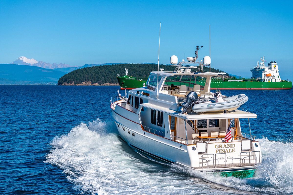 2007 Grand Banks 59 