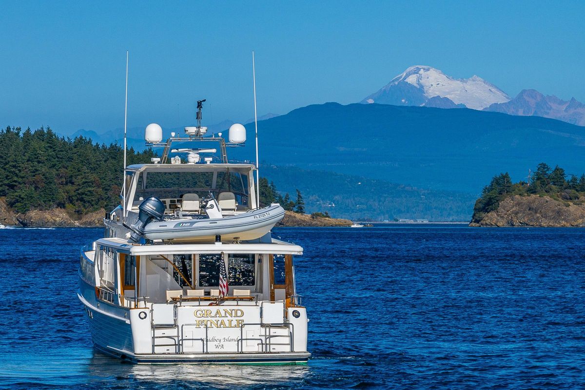 2007 Grand Banks 59 