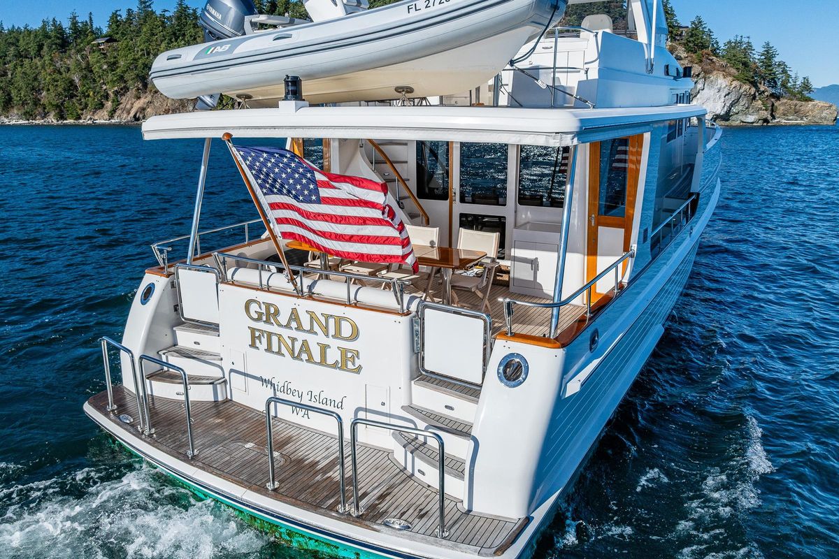 2007 Grand Banks 59 