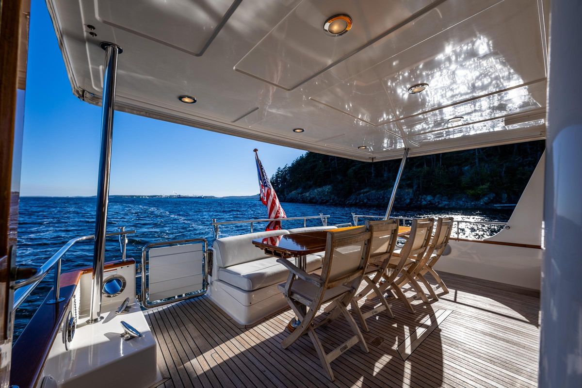 2007 Grand Banks 59 