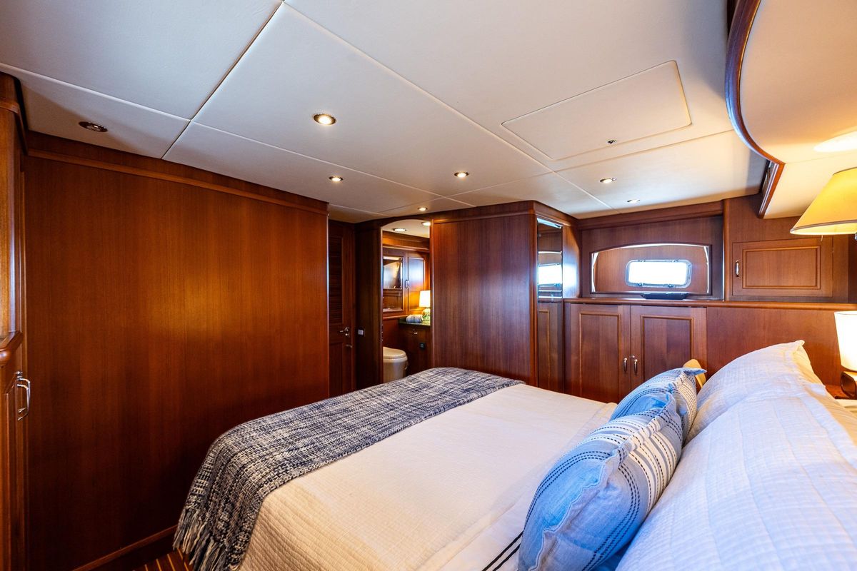 2007 Grand Banks 59 