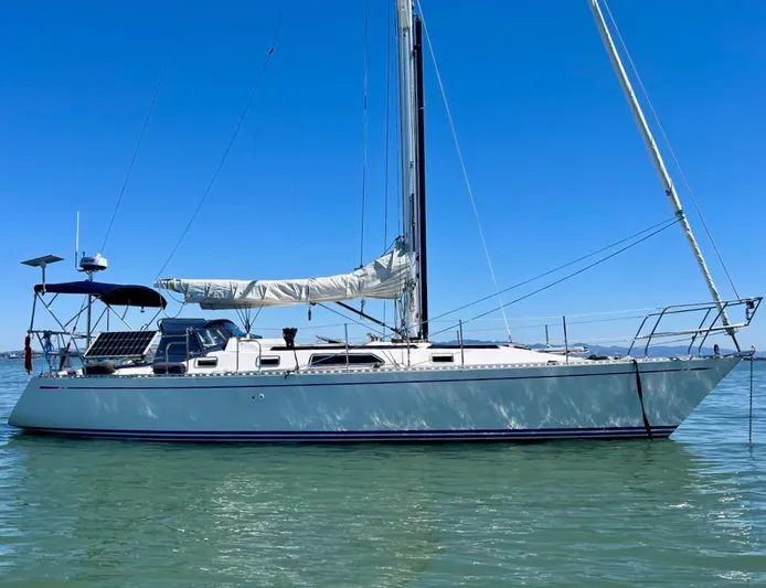 Escape Yacht Photos Pics 