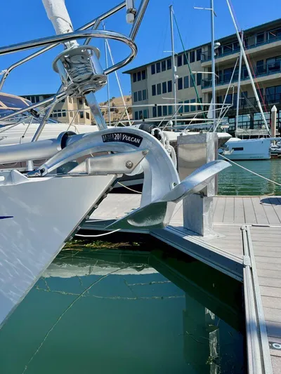 Escape Yacht Photos Pics 