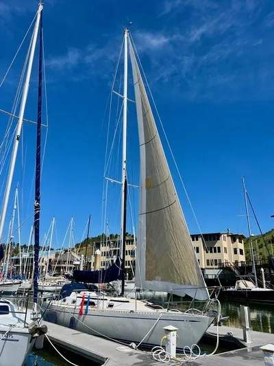 Escape Yacht Photos Pics 