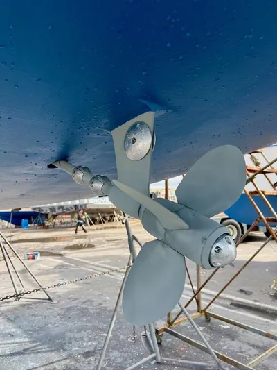 Escape Yacht Photos Pics 