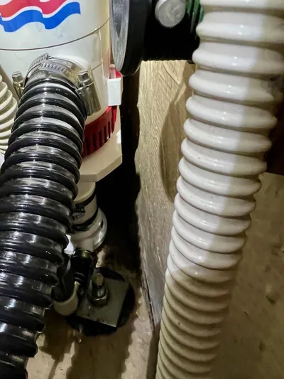 Escape Yacht Photos Pics 