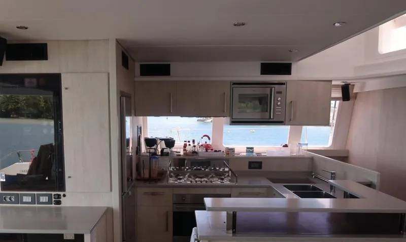 Oe Hani Yacht Photos Pics 