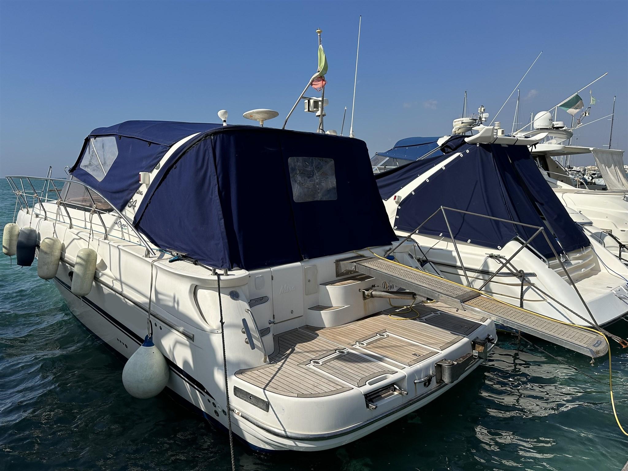 Used 2005 Innovazione e Progetti Mira 34 Arezzo TopBoats