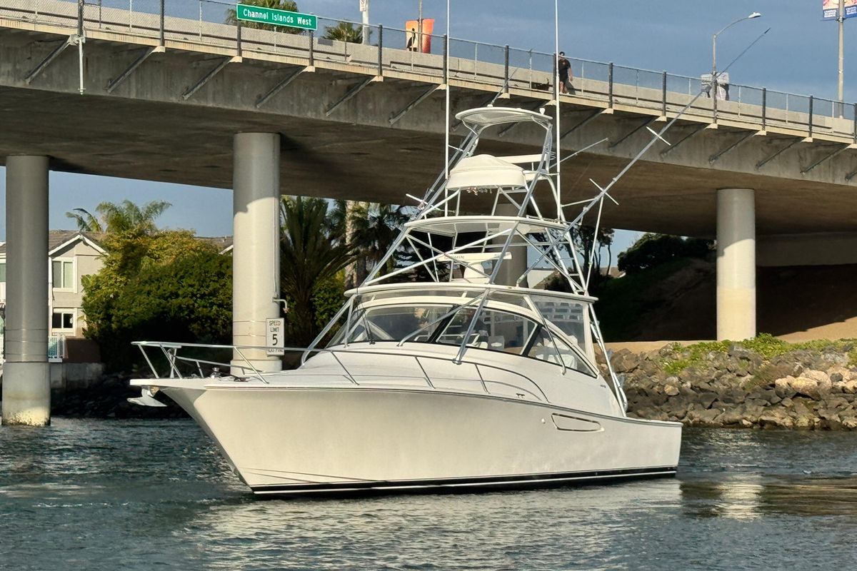 2012 Viking 42 