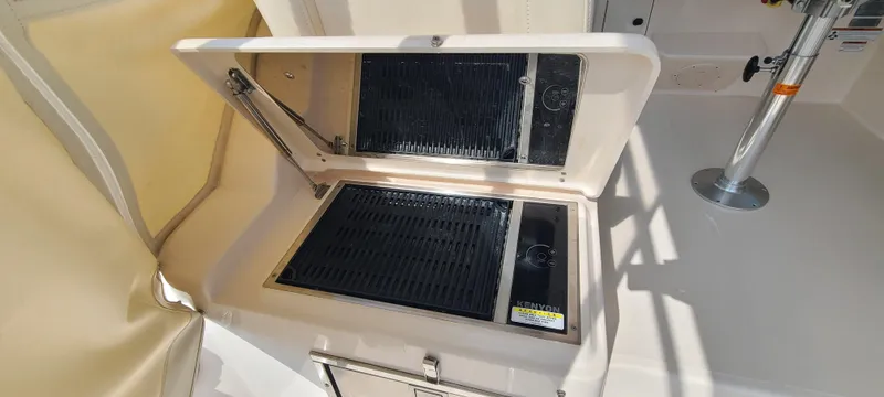  Yacht Photos Pics 2022 GRADY-WHITE 330 EXPRESS - Image 36