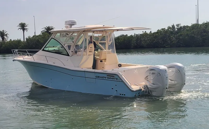  Yacht Photos Pics 2022 GRADY-WHITE 330 EXPRESS - Image 7