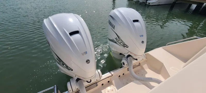  Yacht Photos Pics 2022 GRADY-WHITE 330 EXPRESS - Image 19