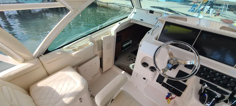  Yacht Photos Pics 2022 GRADY-WHITE 330 EXPRESS - Image 29